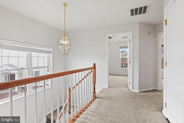 22585 WELBORNE MANOR SQ, Ashburn, VA 20148