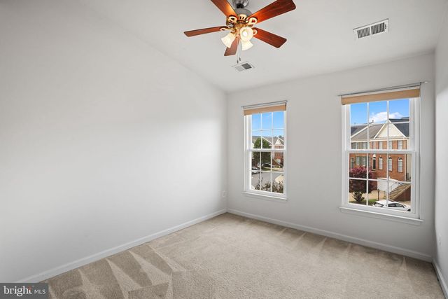 22585 WELBORNE MANOR SQ, Ashburn, VA 20148