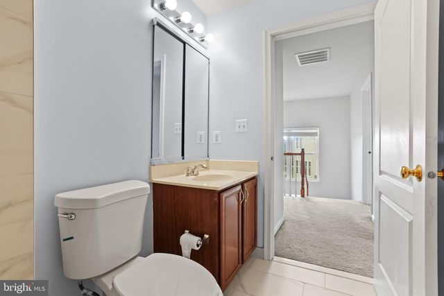 22585 WELBORNE MANOR SQ, Ashburn, VA 20148