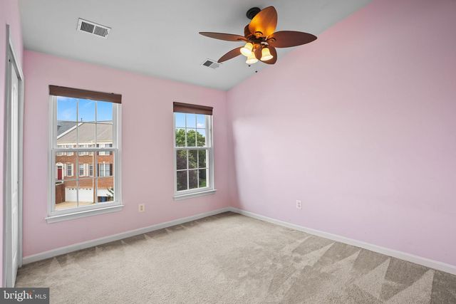 22585 WELBORNE MANOR SQ, Ashburn, VA 20148