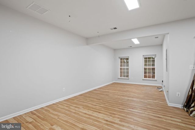 22585 WELBORNE MANOR SQ, Ashburn, VA 20148