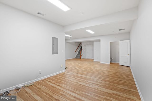 22585 WELBORNE MANOR SQ, Ashburn, VA 20148