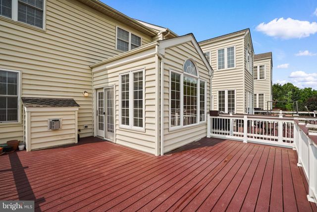 22585 WELBORNE MANOR SQ, Ashburn, VA 20148