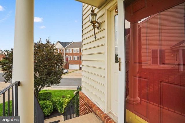 22585 WELBORNE MANOR SQ, Ashburn, VA 20148
