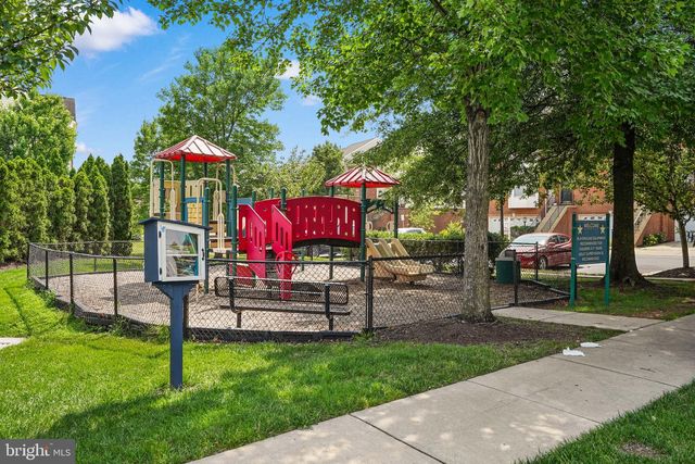 22585 WELBORNE MANOR SQ, Ashburn, VA 20148