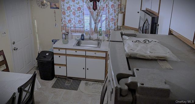 132 8th Street, Brentwood, NY 11717