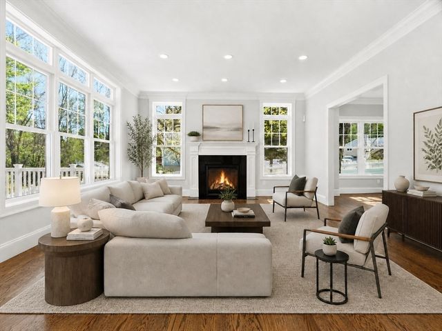 30 Redwing Rd, Wellesley, MA 02481