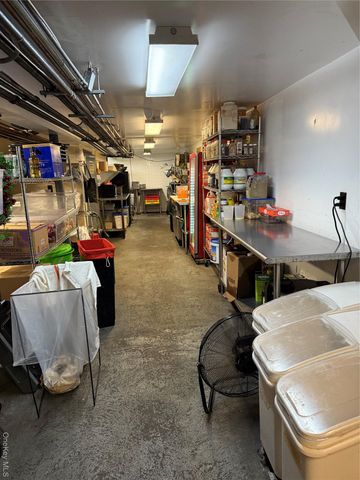 3519 Ditmars Boulevard, Astoria, NY 11105