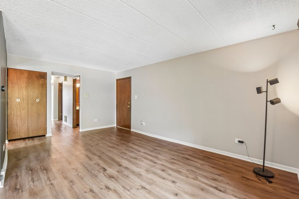 9555 Southwest Highway 1S, Oak Lawn, IL 60453 — photo 5