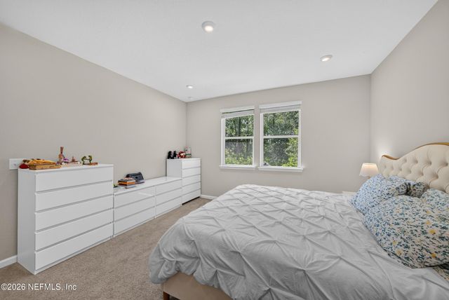 290 SPRUCE HILL Point, St. Johns, FL 32259