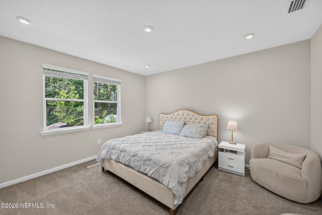 290 SPRUCE HILL Point, St. Johns, FL 32259