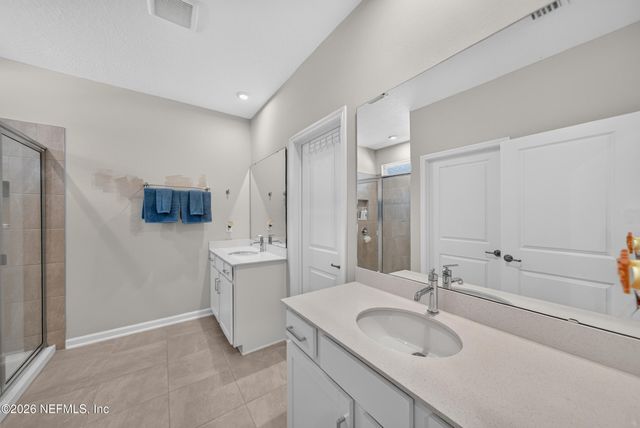 290 SPRUCE HILL Point, St. Johns, FL 32259