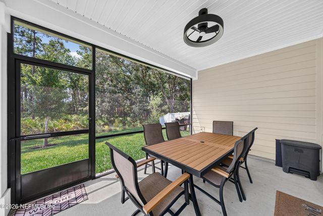 290 SPRUCE HILL Point, St. Johns, FL 32259