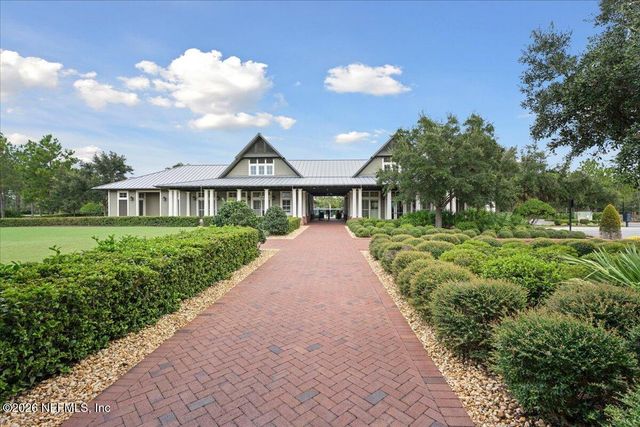 290 SPRUCE HILL Point, St. Johns, FL 32259