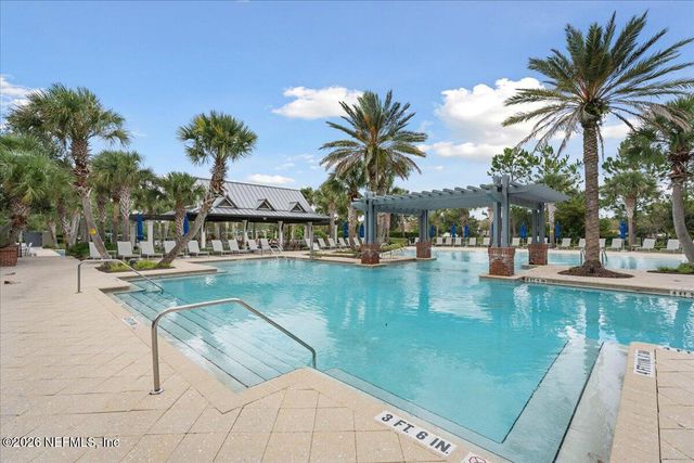 290 SPRUCE HILL Point, St. Johns, FL 32259