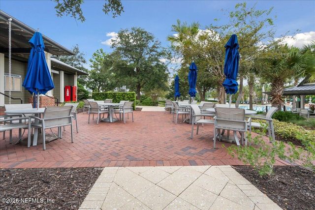 290 SPRUCE HILL Point, St. Johns, FL 32259