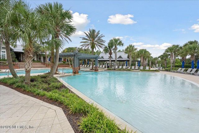 290 SPRUCE HILL Point, St. Johns, FL 32259