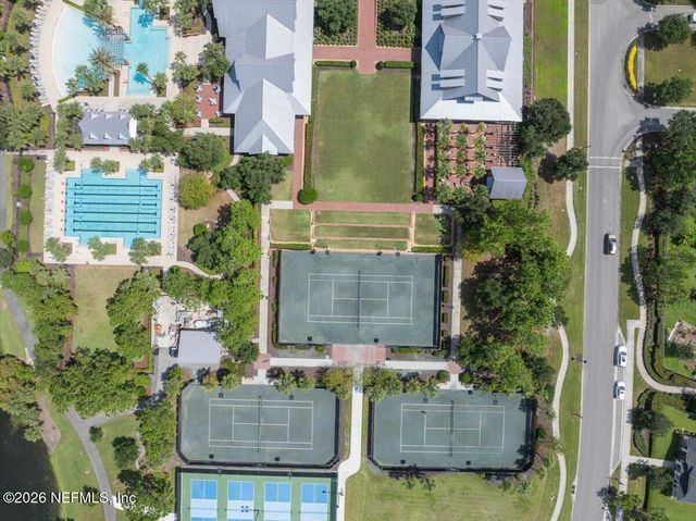 290 SPRUCE HILL Point, St. Johns, FL 32259