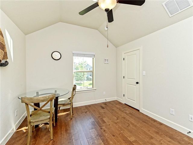 332 Quartz DR, Dripping Springs, TX 78620