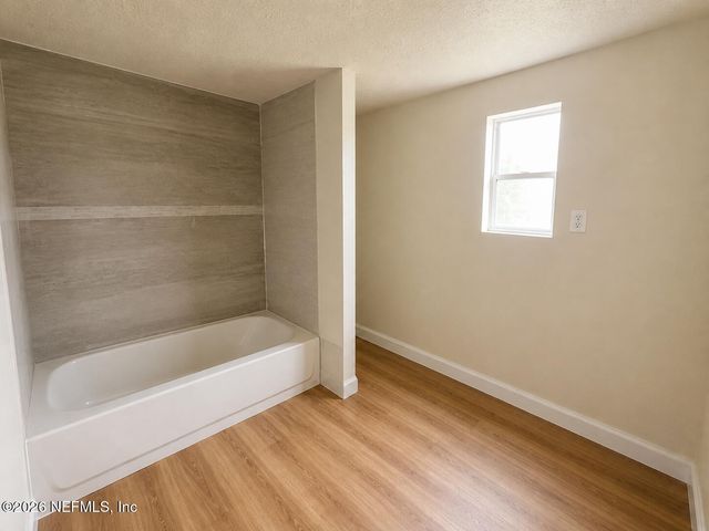 724 RENFRO Road, Jacksonville, FL 32218