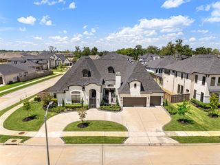 10119 Regatta Shore Drive, Missouri City, TX 77459