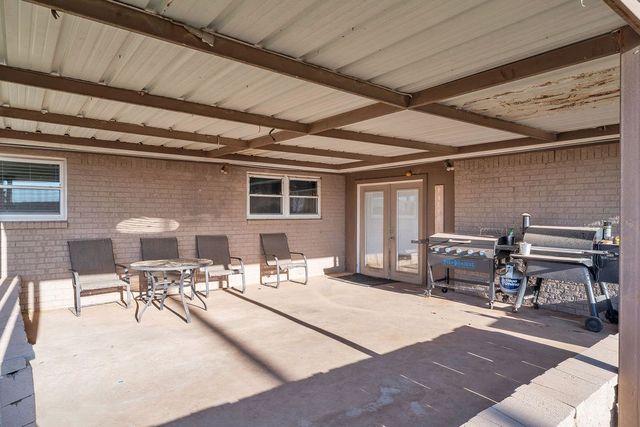 1108 Derrick Rd, Big Spring, TX 79720