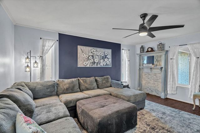 1108 Derrick Rd, Big Spring, TX 79720