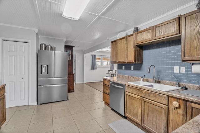 1108 Derrick Rd, Big Spring, TX 79720