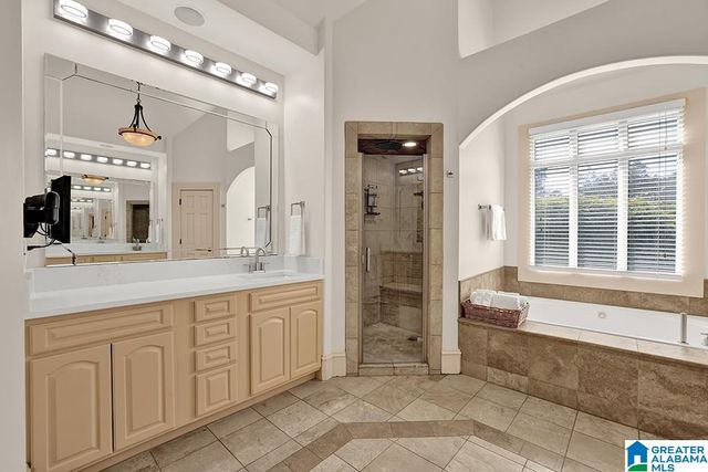 300 E STONE BROOK PLACE, Hoover, AL 35226