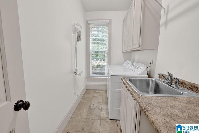 300 E STONE BROOK PLACE, Hoover, AL 35226