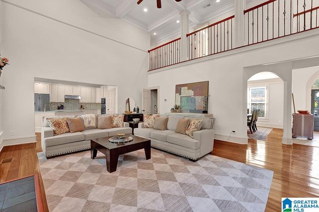 300 E STONE BROOK PLACE, Hoover, AL 35226