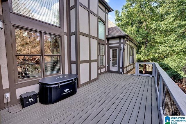 300 E STONE BROOK PLACE, Hoover, AL 35226