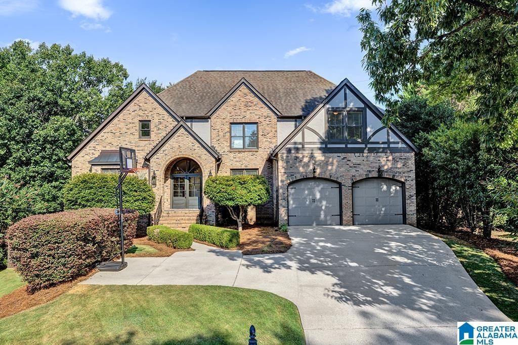 300 E STONE BROOK PLACE, Hoover, AL 35226