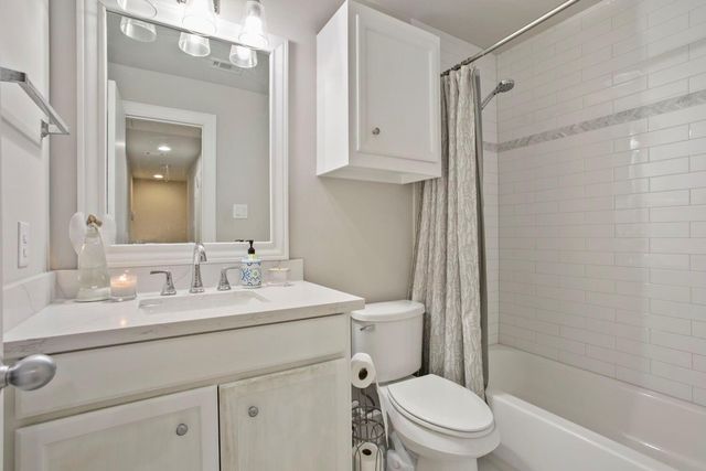 3728 Main Poplar Drive, Houston, TX 77025