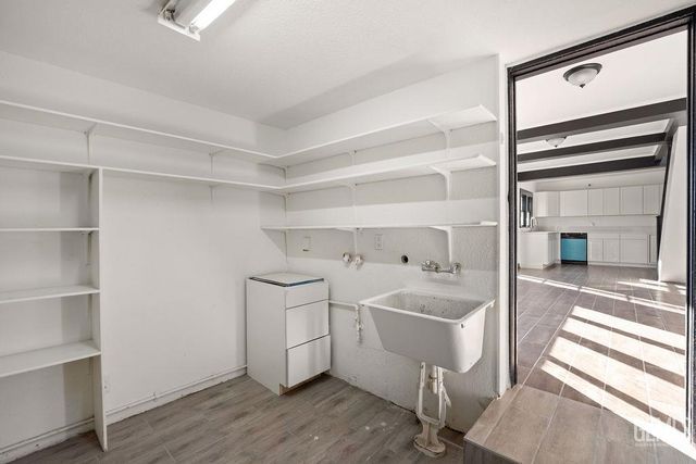 1825 Baker Street, Bakersfield, CA 93305