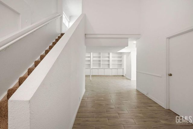 1825 Baker Street, Bakersfield, CA 93305