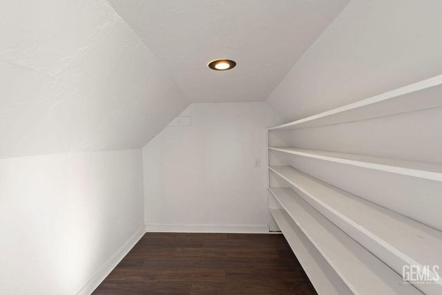 1825 Baker Street, Bakersfield, CA 93305