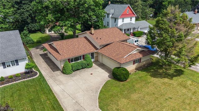 21820 Mastick Road, Fairview Park, OH 44126