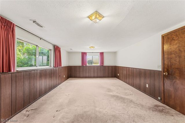 21820 Mastick Road, Fairview Park, OH 44126