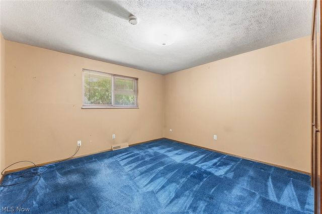 21820 Mastick Road, Fairview Park, OH 44126