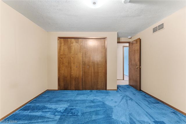 21820 Mastick Road, Fairview Park, OH 44126