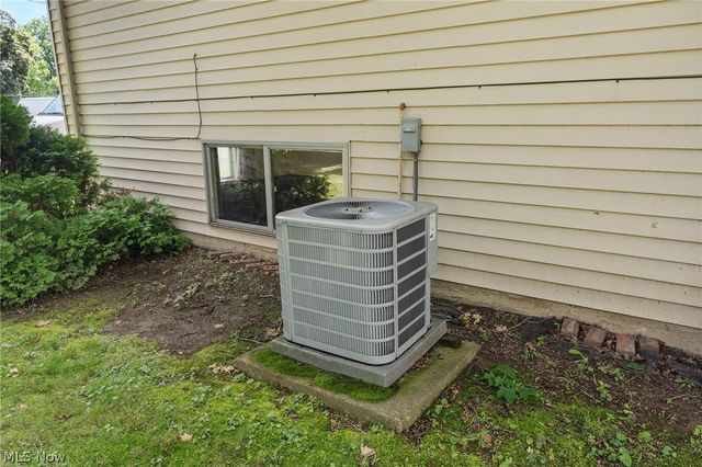 21820 Mastick Road, Fairview Park, OH 44126