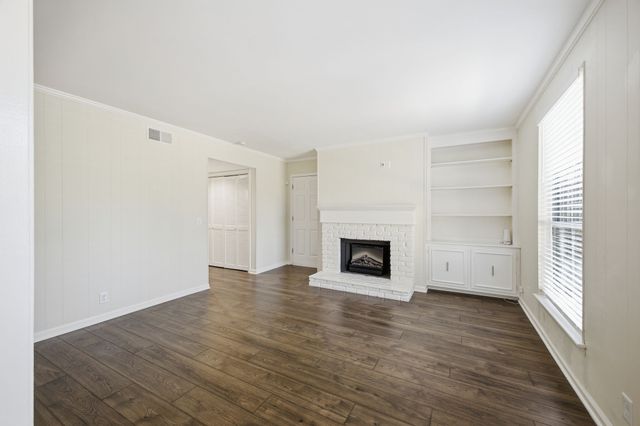 136 Boxwood Dr, Franklin, TN 37069