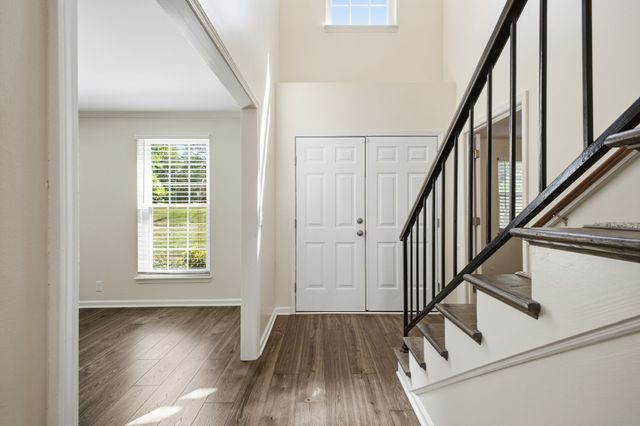 136 Boxwood Dr, Franklin, TN 37069