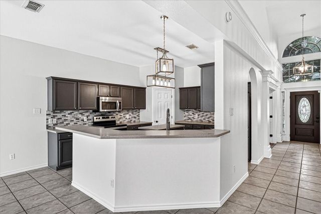 6725 Dungeoness Dr, Corpus Christi, TX 78414