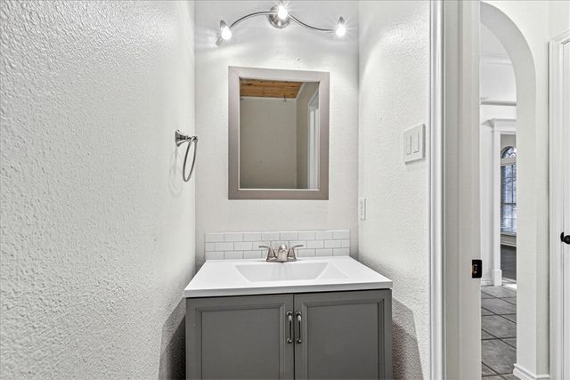 6725 Dungeoness Dr, Corpus Christi, TX 78414