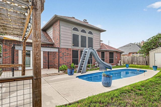 6725 Dungeoness Dr, Corpus Christi, TX 78414