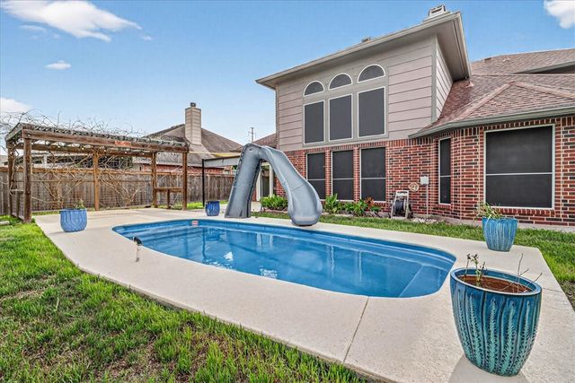 6725 Dungeoness Dr, Corpus Christi, TX 78414