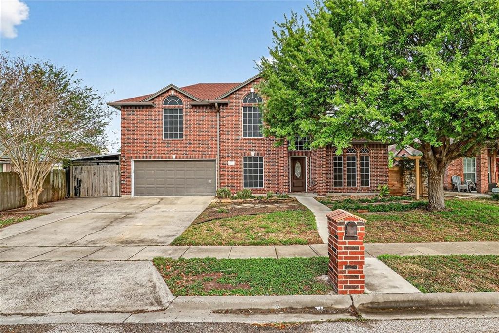 6725 Dungeoness Dr, Corpus Christi, TX 78414