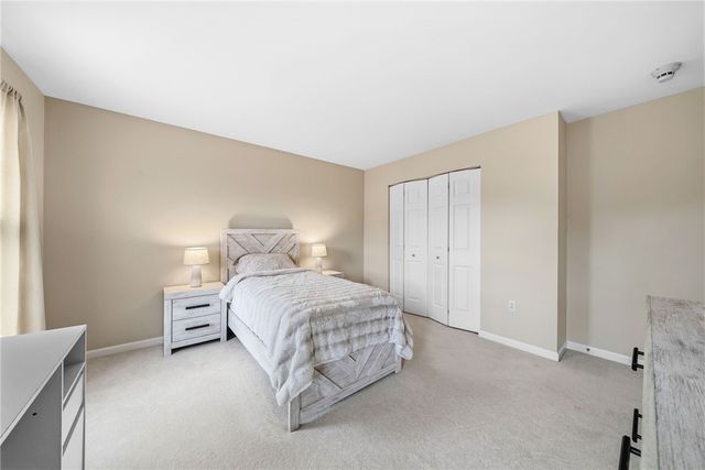 238 Gary Dr, Ohio Twp, PA 15143
